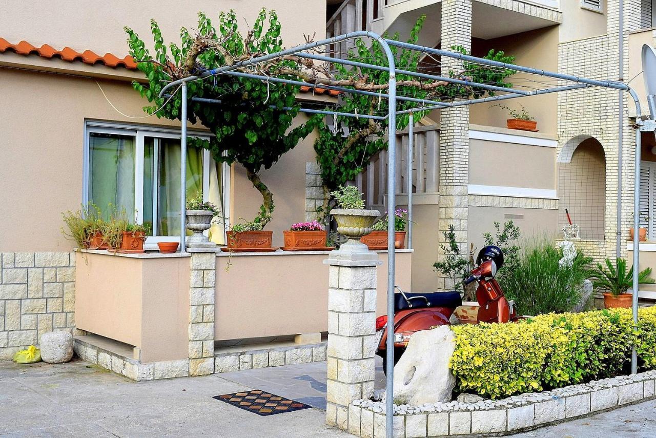 Zoro Apartments Palit 外观 照片