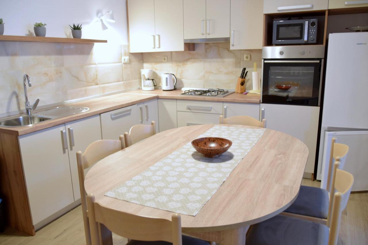 Zoro Apartments Palit 外观 照片
